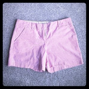 Land’s End Canvas Seersucker Shorts Size 6